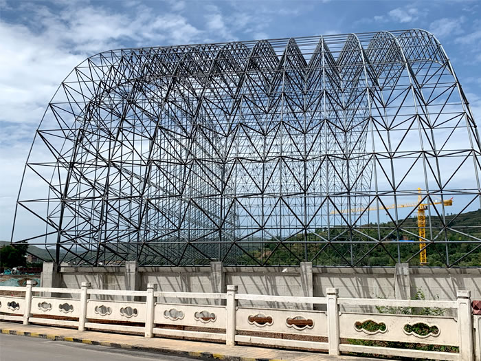 嘉峪关山寨矿储煤棚网架